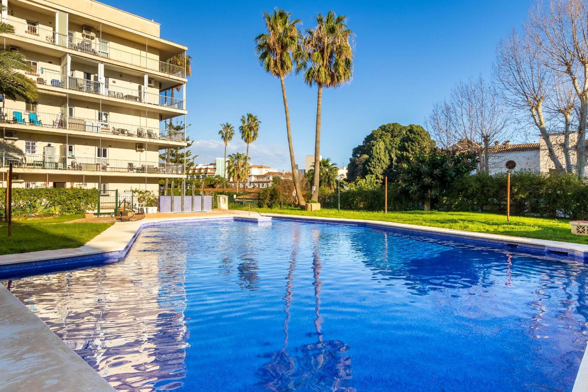 Carihuela Palace 417 By Ivi Real Estate Torremolinos Eksteriør bilde